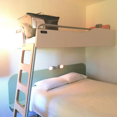 Ibis Budget Poitiers Sud Exterior photo